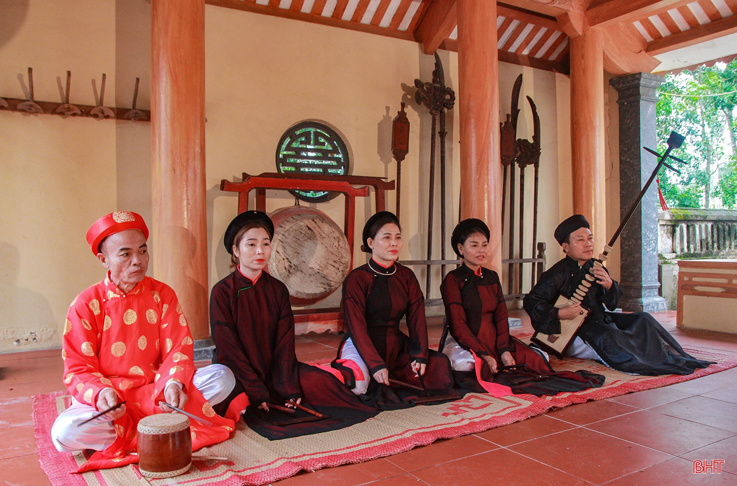 Non nước Nghi Xuân