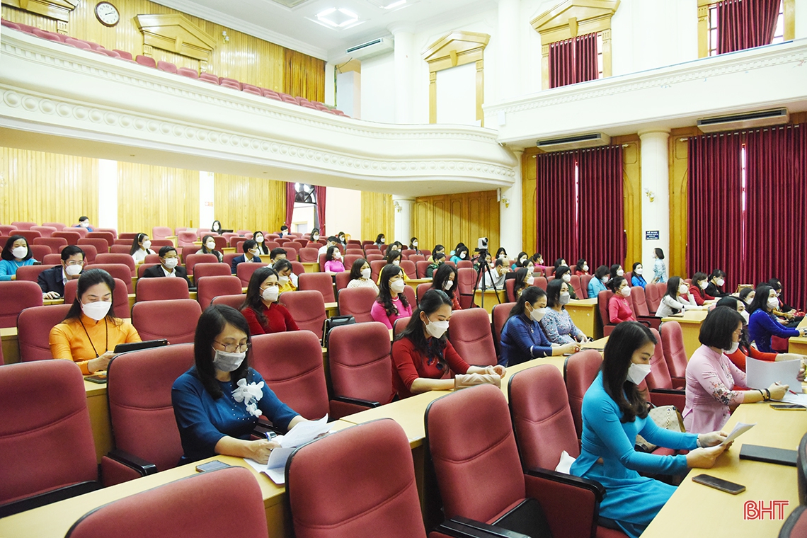 Tạo cơ hội để phụ nữ Hà Tĩnh được cống hiến, nâng cao vị thế trong gia đình và xã hội