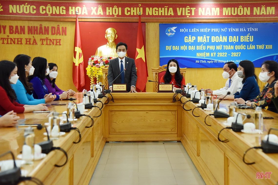 Gặp mặt đoàn đại biểu Hà Tĩnh dự Đại hội đại biểu Phụ nữ toàn quốc lần thứ XIII