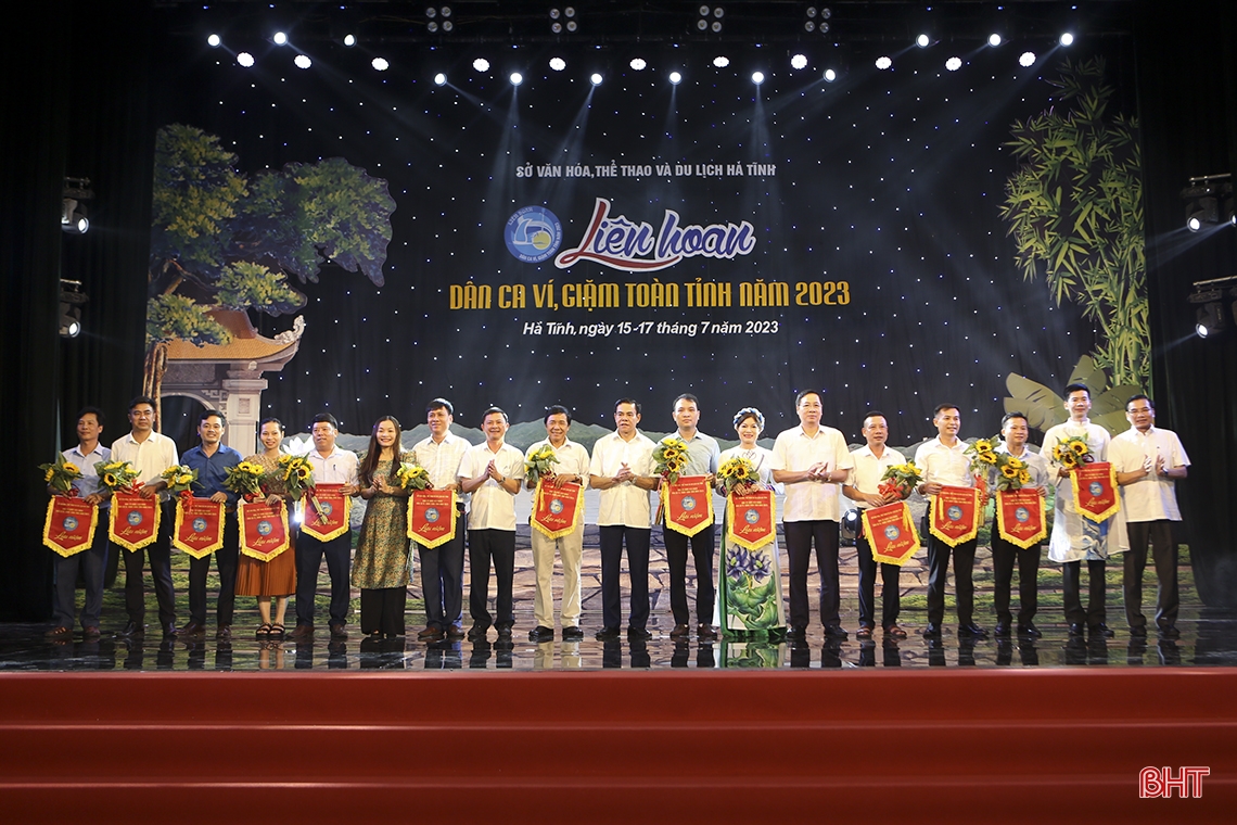Khai mạc Liên hoan dân ca ví, giặm toàn tỉnh Hà Tĩnh