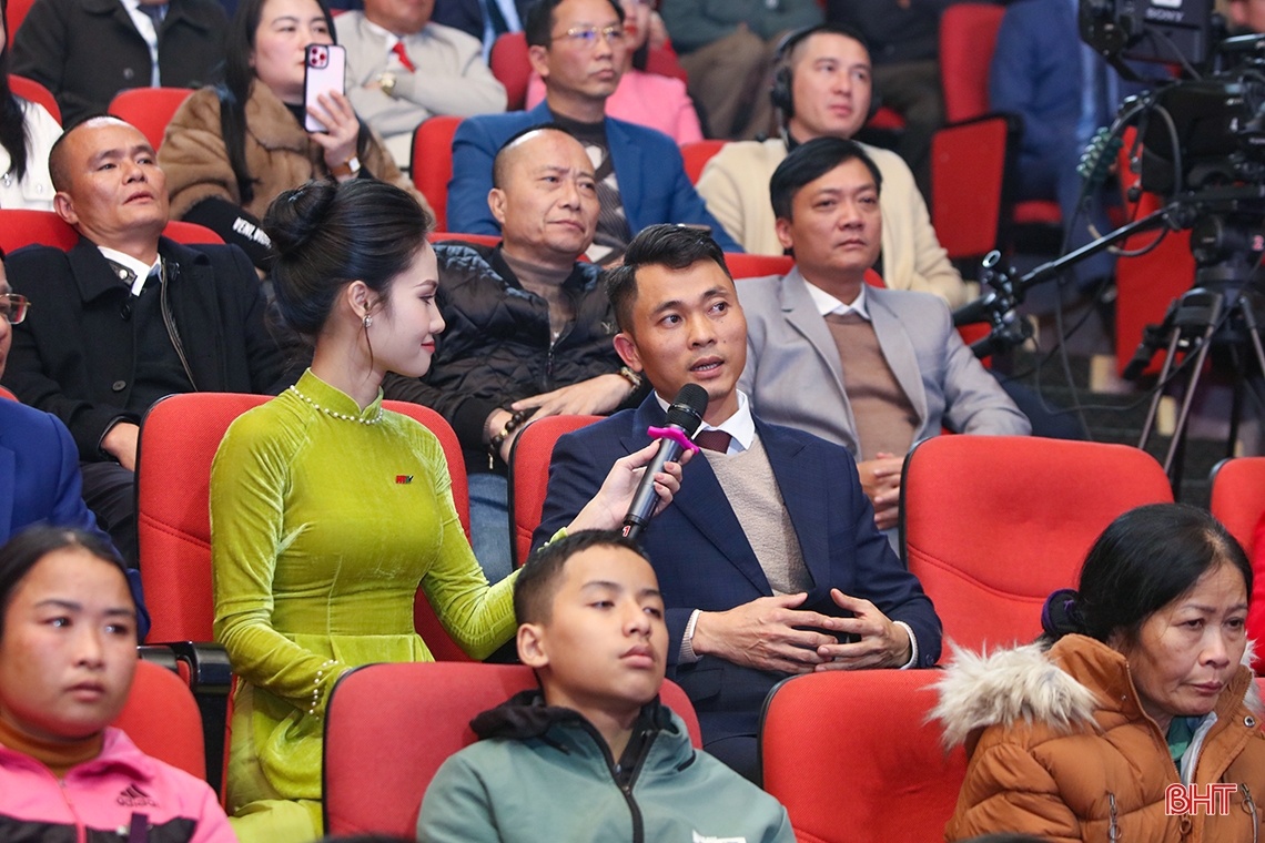 “HTTV - Kết nối vòng tay nhân ái” kêu gọi hơn 1,7 tỷ đồng hỗ trợ hoàn cảnh khó khăn