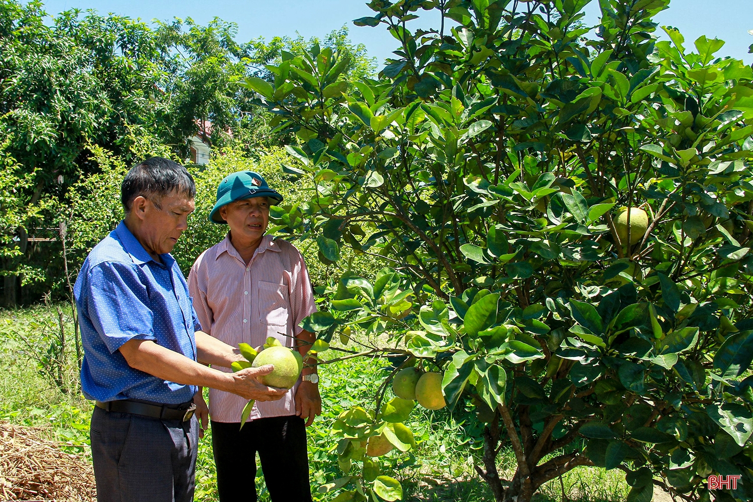 Ông trưởng thôn hơn 50 năm “giữ lửa” nghề truyền thống mộc Phổ Trường