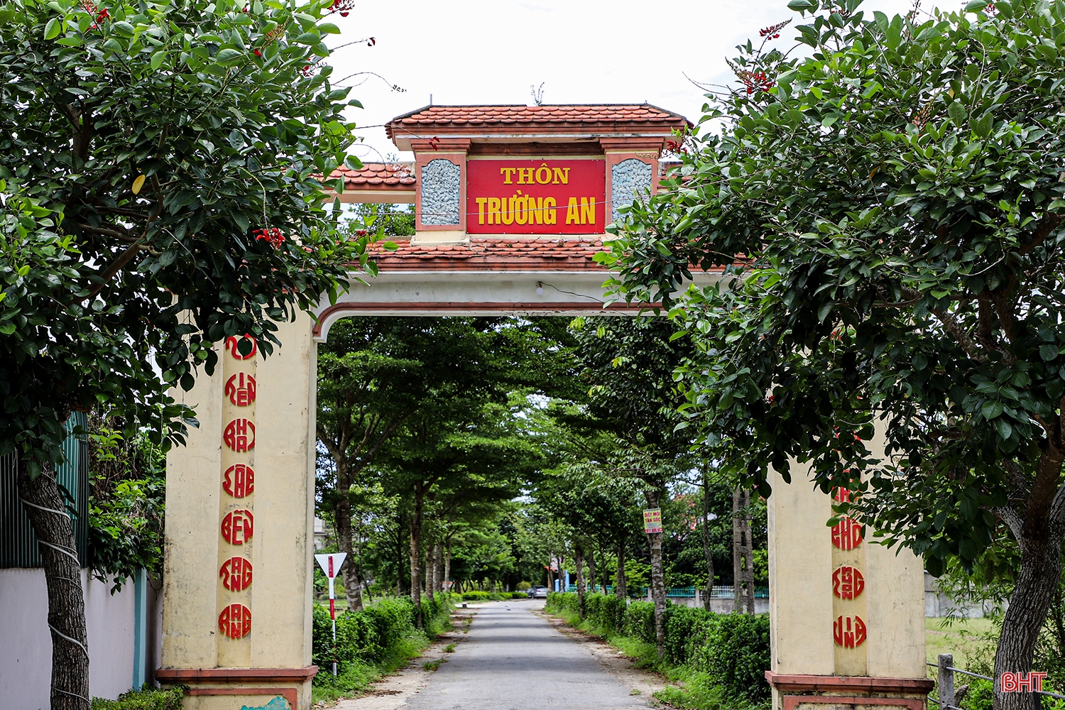 Ông trưởng thôn hơn 50 năm “giữ lửa” nghề truyền thống mộc Phổ Trường