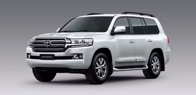 Toyota Land Cruiser 2019 nâng cấp trang bị, tăng giá 333 triệu đồng