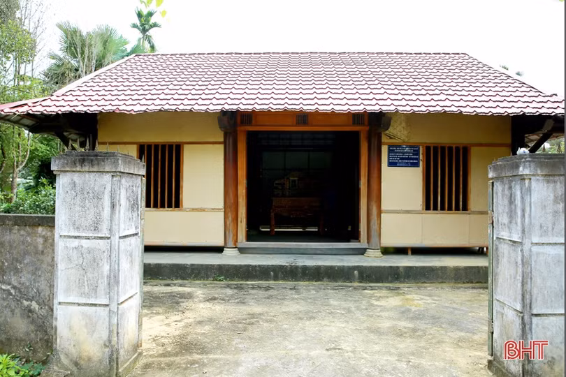 Thăm nơi làm việc của Trung tướng Đồng Sỹ Nguyên tại Hương Khê - Hà Tĩnh