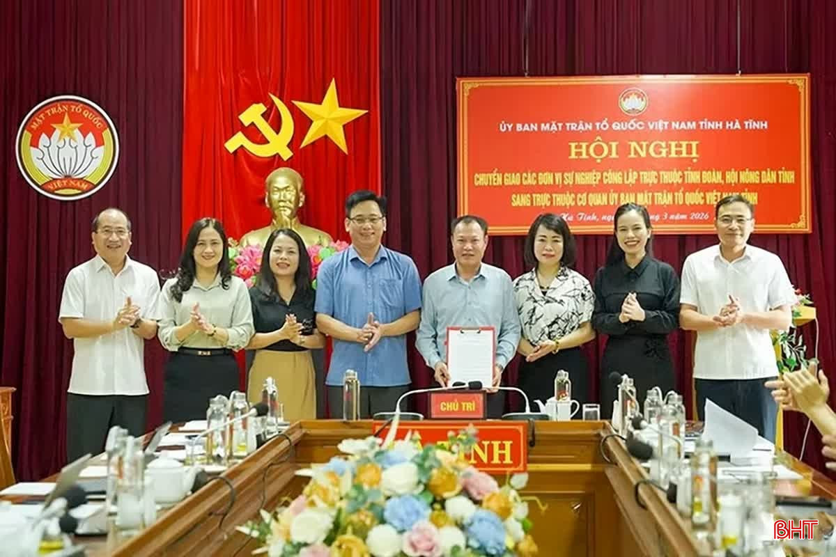 Thường trực MTTQ tỉnh Hà Tĩnh tiếp nhận các đơn vị sự nghiệp công lập trực thuộc Tỉnh đoàn và Hội Nông dân tỉnh về trực thuộc cơ quan Ủy ban MTTQ tỉnh.