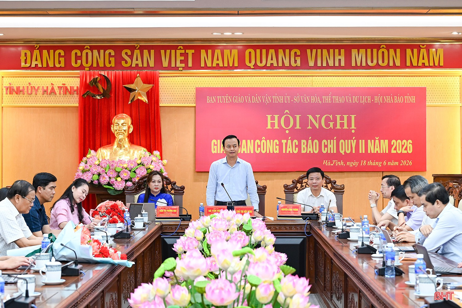 Các đại biểu tham dự hội nghị giao ban công tác báo chí quý II/2026.