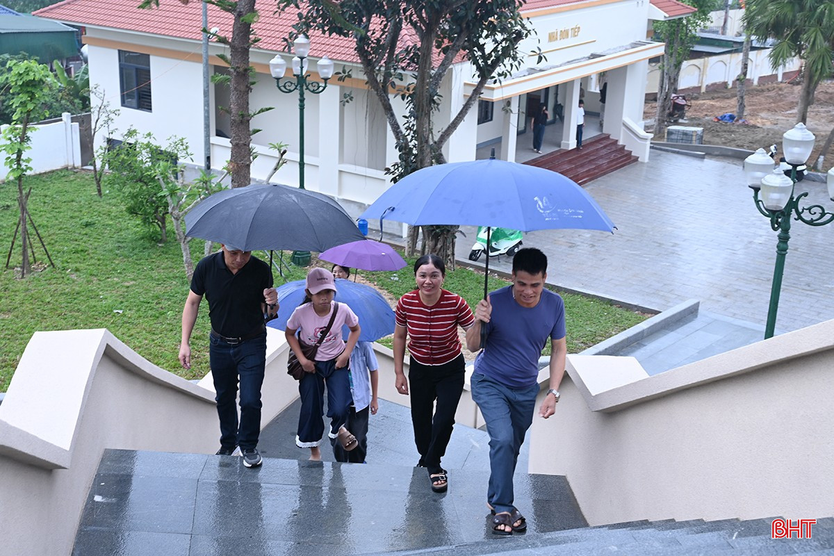 Nhiều người dân tri ân, tưởng nhớ Tổng Bí thư Trần Phú ảnh 2
