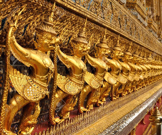 Chiêm ngưỡng 10 cung điện lỗng lẫy nhất thế giới