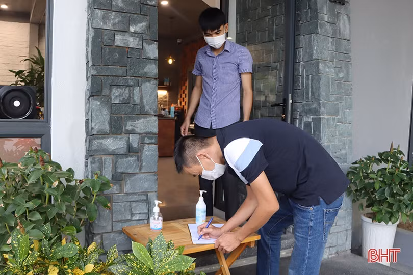Nhiều dịch vụ ở Hà Tĩnh tất bật đón khách trở lại trong điều kiện phòng chống dịch