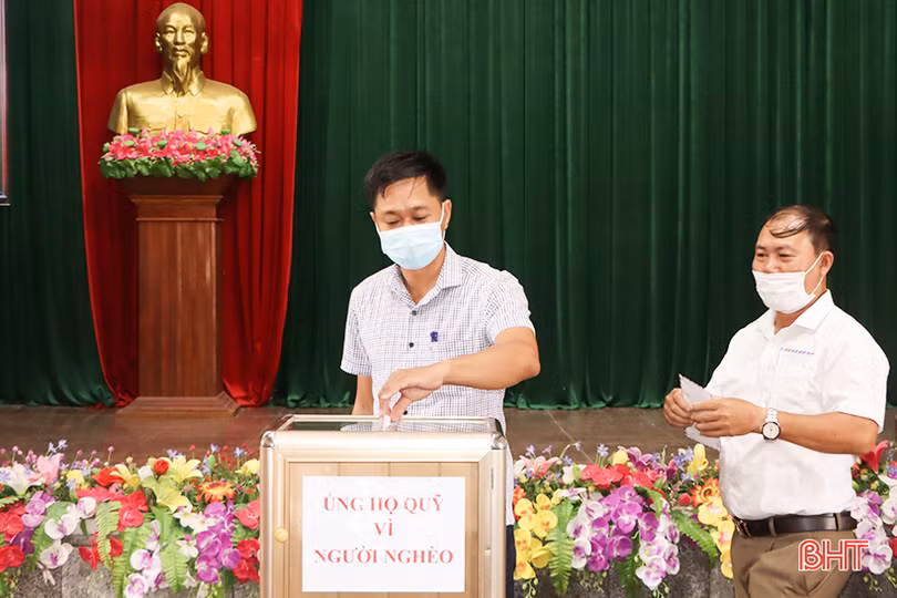 Cẩm Xuyên phát động ủng hộ “Quỹ vì người nghèo”