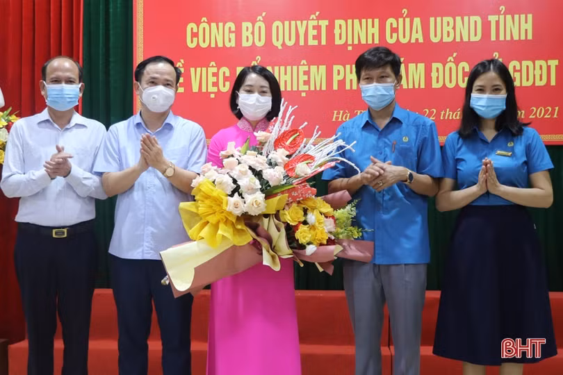 Công bố quyết định bổ nhiệm Phó Giám đốc Sở GD&ĐT Hà Tĩnh