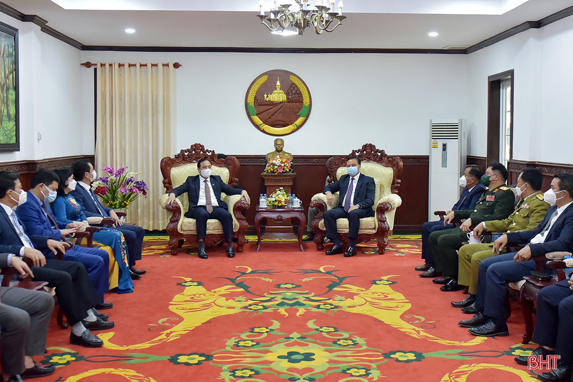 Lãnh đạo Hà Tĩnh chúc tết Bunpimay và dự khởi công công trình thuỷ lợi tại Lào