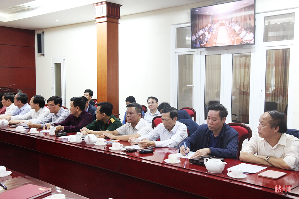 Sớm vào cuộc, lên kịch bản ứng phó, tuyệt đối không để thiệt hại về người và tài sản trong bão lũ