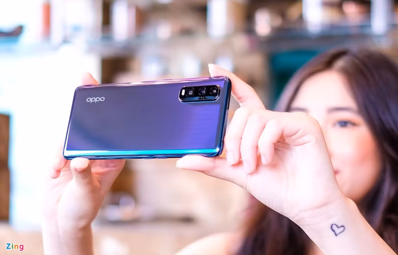 Loạt smartphone cao cấp đang có giá tốt ở Việt Nam