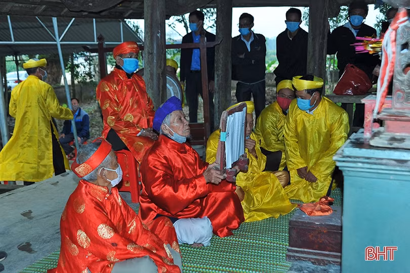 Lễ rước sắc phong vua Hàm Nghi đặc biệt của người dân Hương Khê