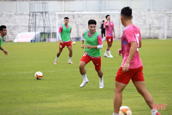 Xốc lại tinh thần, Hồng Lĩnh Hà Tĩnh sẵn sàng đón tiếp Thanh Hóa