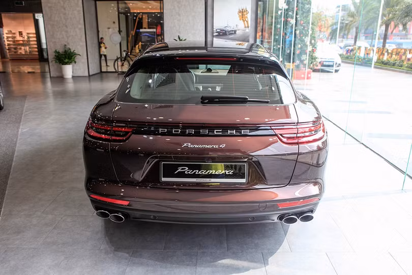 Chi tiết Porsche Panamera 4 Sport Turismo giá 6,642 tỷ tại Việt Nam