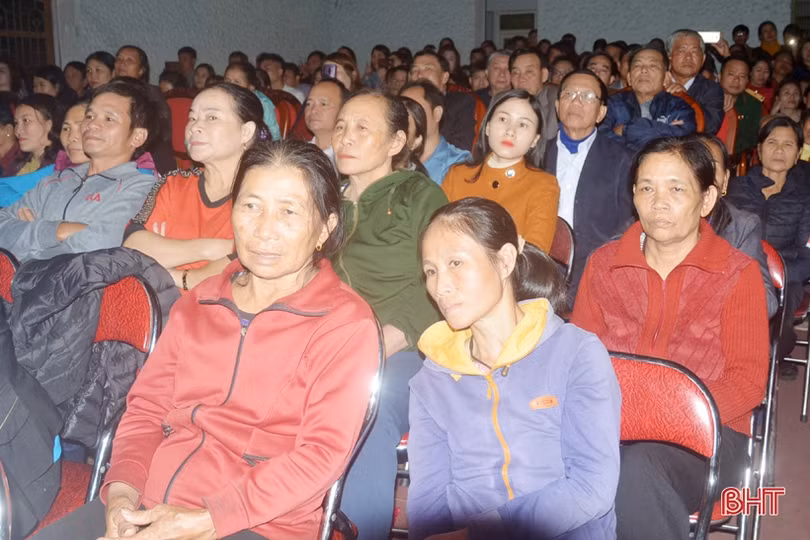 Lắng đọng Chương trình Nghệ thuật “Theo chân Bác” ở TX Kỳ Anh