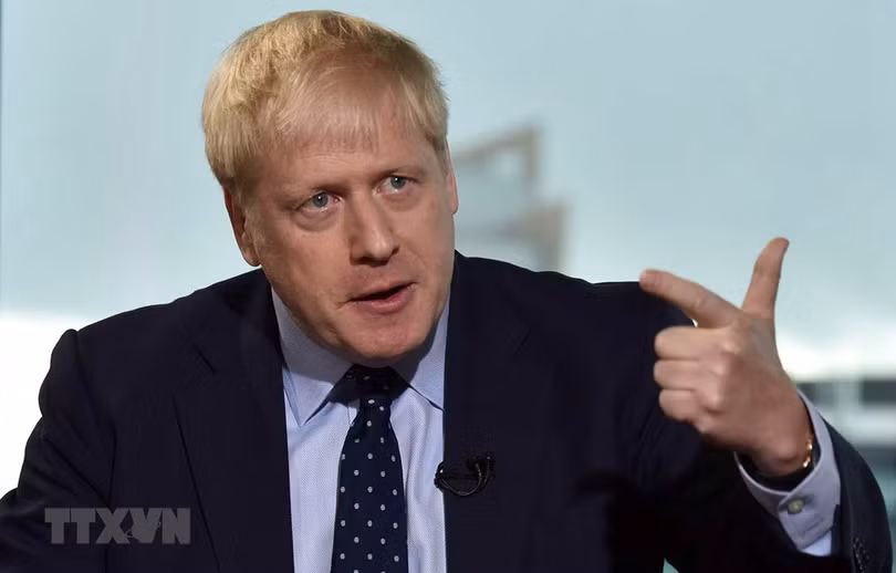 Các bộ trưởng trung thành ủng hộ cam kết Brexit của Thủ tướng Anh