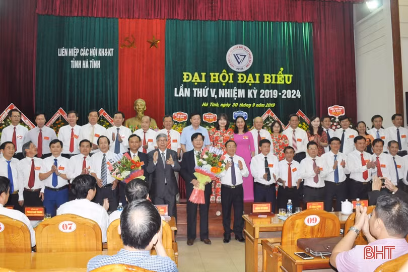 Ông Đỗ Khoa Văn trúng cử Chủ tịch Liên hiệp các Hội KH&KT Hà Tĩnh