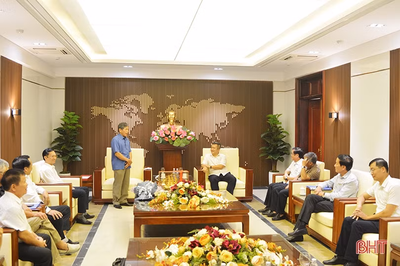 Mong doanh nhân, nhà báo, con em Hà Tĩnh tại Hà Nội tiếp tục đồng hành cùng sự phát triển của tỉnh