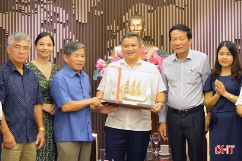 Mong doanh nhân, nhà báo, con em Hà Tĩnh tại Hà Nội tiếp tục đồng hành cùng sự phát triển của tỉnh