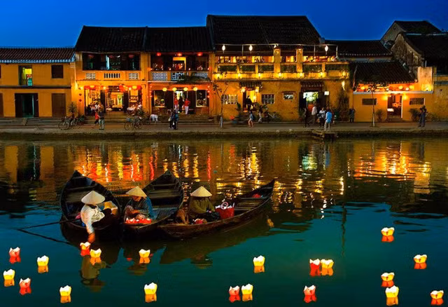 9 diem den o viet nam khien khach tay di mai van say nhu dieu do