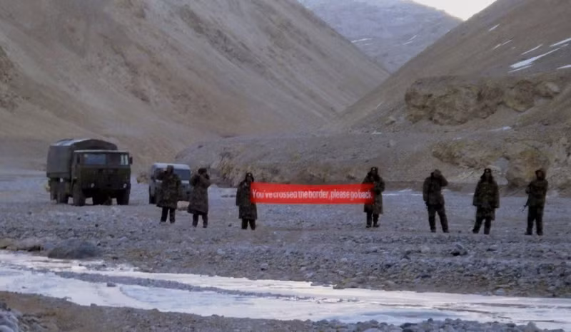 bien gioi trung an lai cang thang vi vung dat tren day himalaya