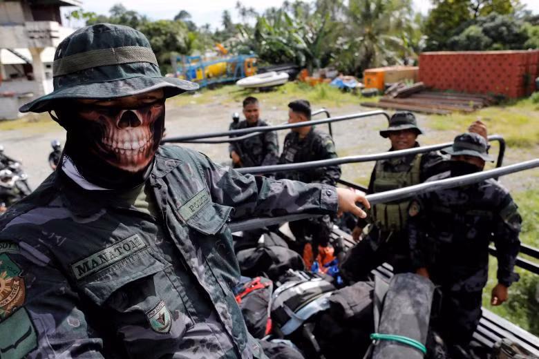 canh quan doi philippines doi bom thanh pho marawi vao top anh tuan