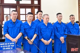 6 bị cáo lĩnh hơn 48 năm tù trong vụ án mua bán, tổ chức sử dụng ma túy