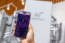 Giải mã "cú bứt tốc" của Internet Việt Nam