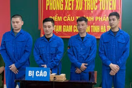 Tổ chức sử dụng ma túy, 4 bị cáo lĩnh 30 năm 9 tháng tù