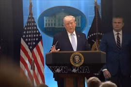 Quyết định của Tổng thống Trump khi Mỹ phát cảnh báo tới công dân khắp Trung Đông