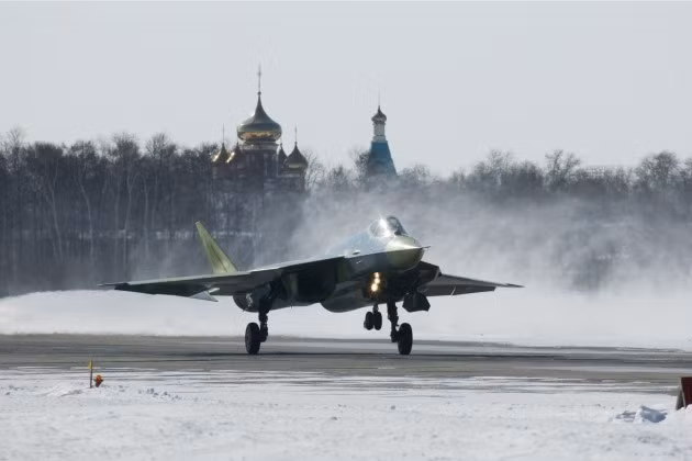 Nga “tung hỏa mù” về thời gian hoàn thiện động cơ tiêm kích Su-57