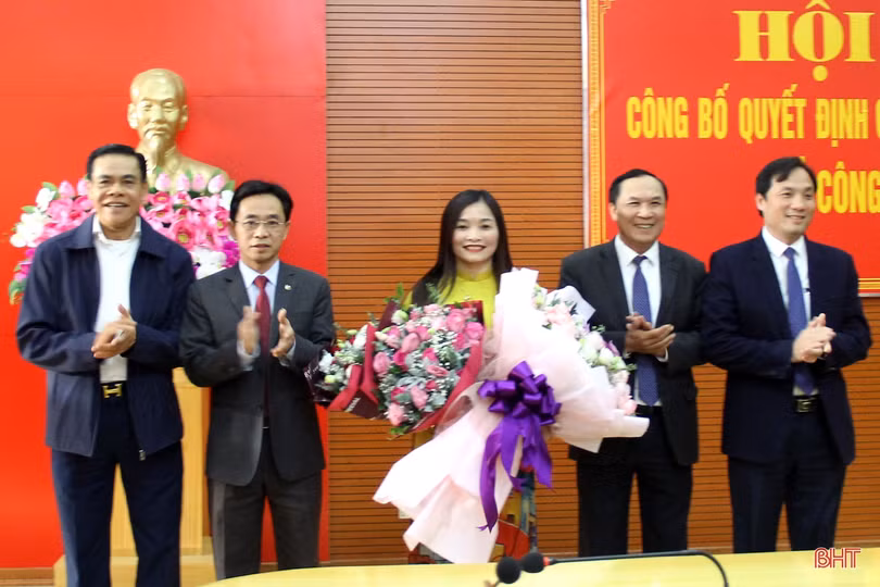 Phó trưởng ban Tuyên giáo Tỉnh ủy Hà Tĩnh làm Bí thư Huyện ủy Vũ Quang