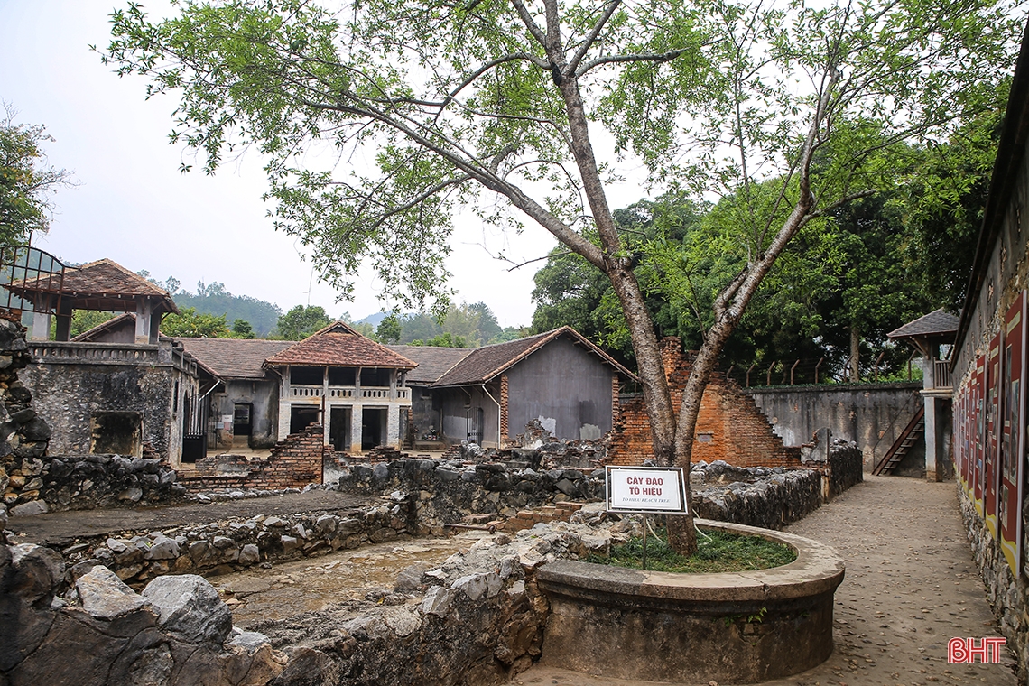 Thăm Di tích Nhà tù Sơn La - chứng tích hào hùng của cách mạng Việt Nam