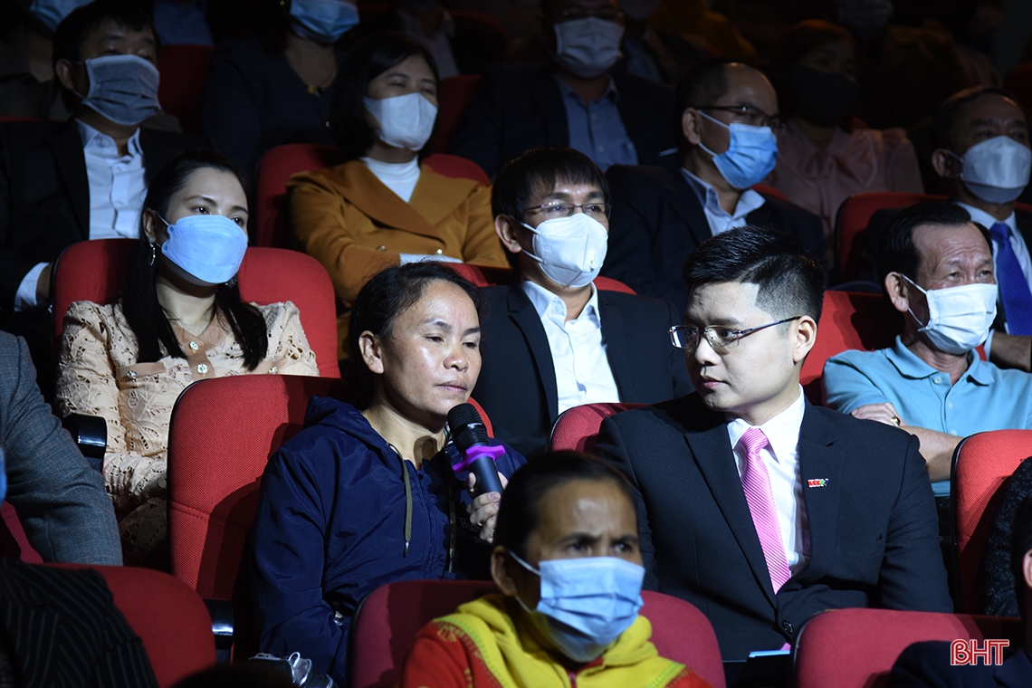Gala “HTTV - Kết nối vòng tay nhân ái” kêu gọi gần 1,5 tỷ đồng hỗ trợ các hoàn cảnh khó khăn