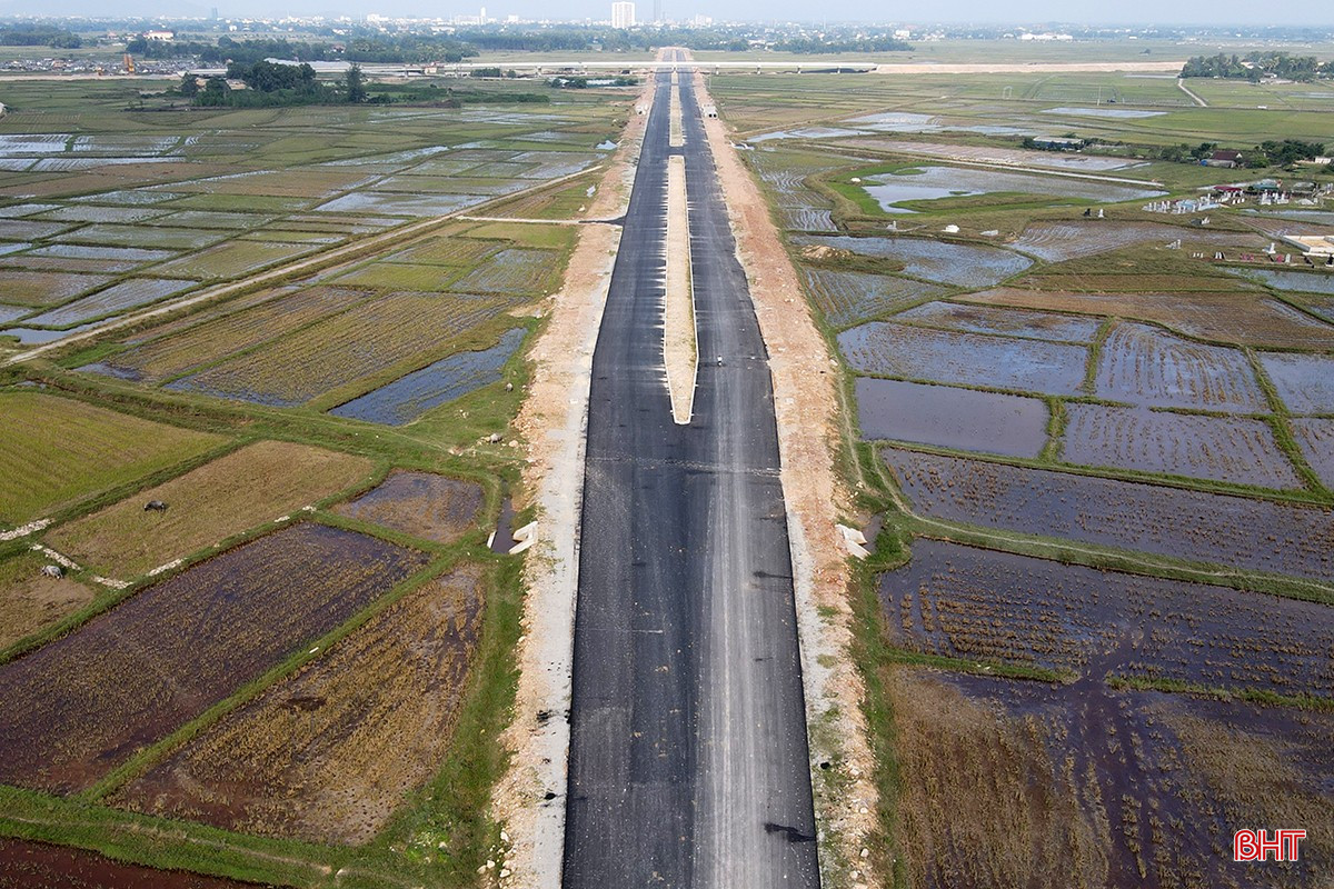 bqbht_br_duong-ham-nghi-keo-dai-d.jpg