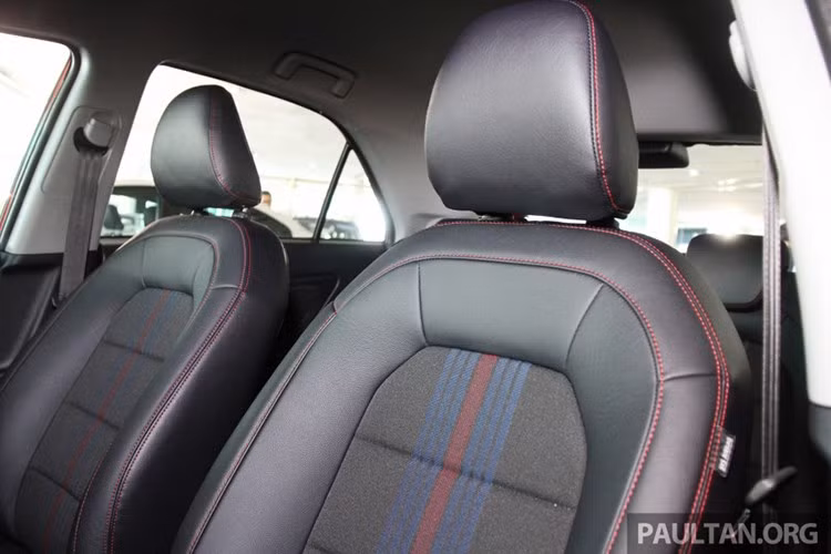 oto proton iriz gia 233 trieu khien nguoi viet phat them