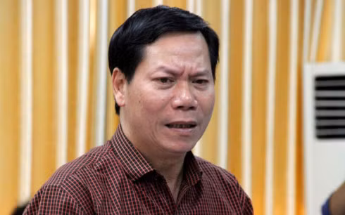 tam dinh chi 3 can bo lien quan vu tai bien chay than o hoa binh