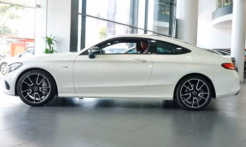 mercedes c43 amg gia 4 2 ty dong doc nhat viet nam