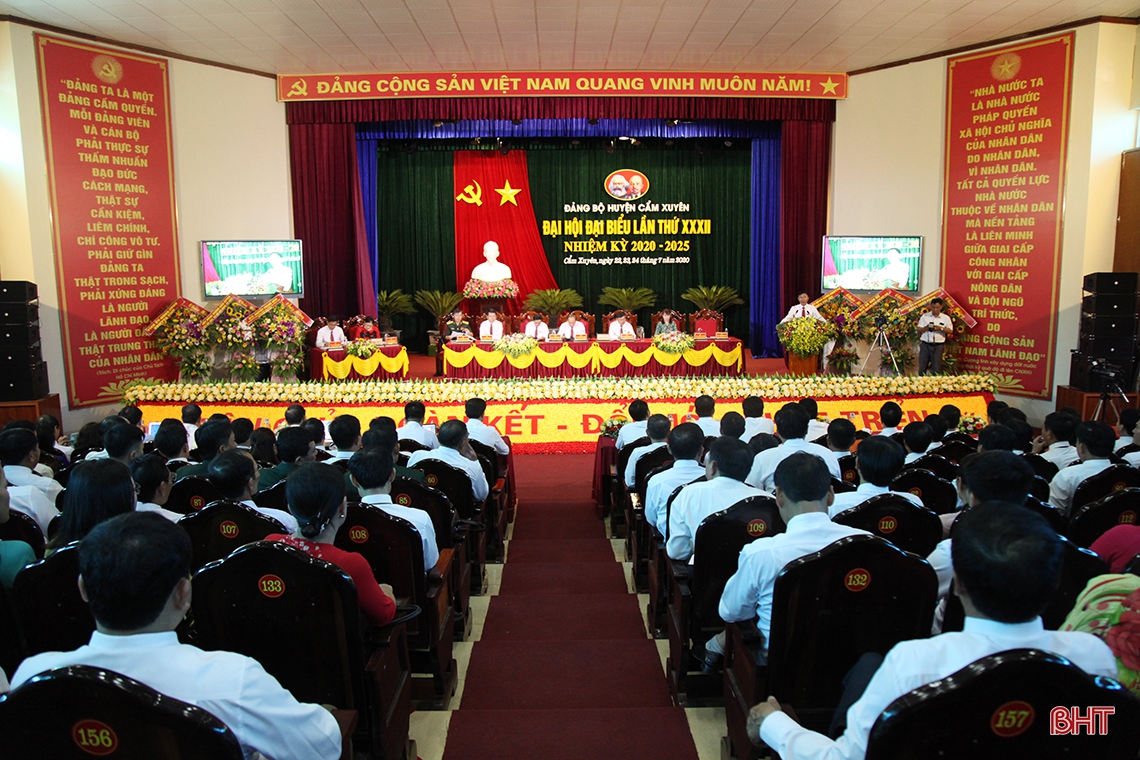 Sớm đưa Nghị quyết Đại hội Đảng bộ huyện Cẩm Xuyên nhiệm kỳ 2020 - 2025 vào cuộc sống