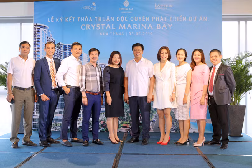 Crystal Bay ký kết độc quyền phát triển dự án Crystal Marina Bay với KW Phúc An và Hoàng Mai Media