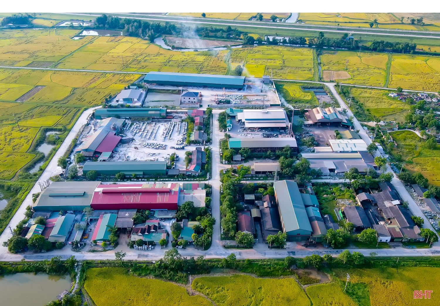Phát triển trung tâm công nghiệp nhẹ phía Bắc tương xứng với tiềm năng, lợi thế (bài 2): Quyết liệt, đồng bộ, tạo bước tăng trưởng nhanh và bền vững