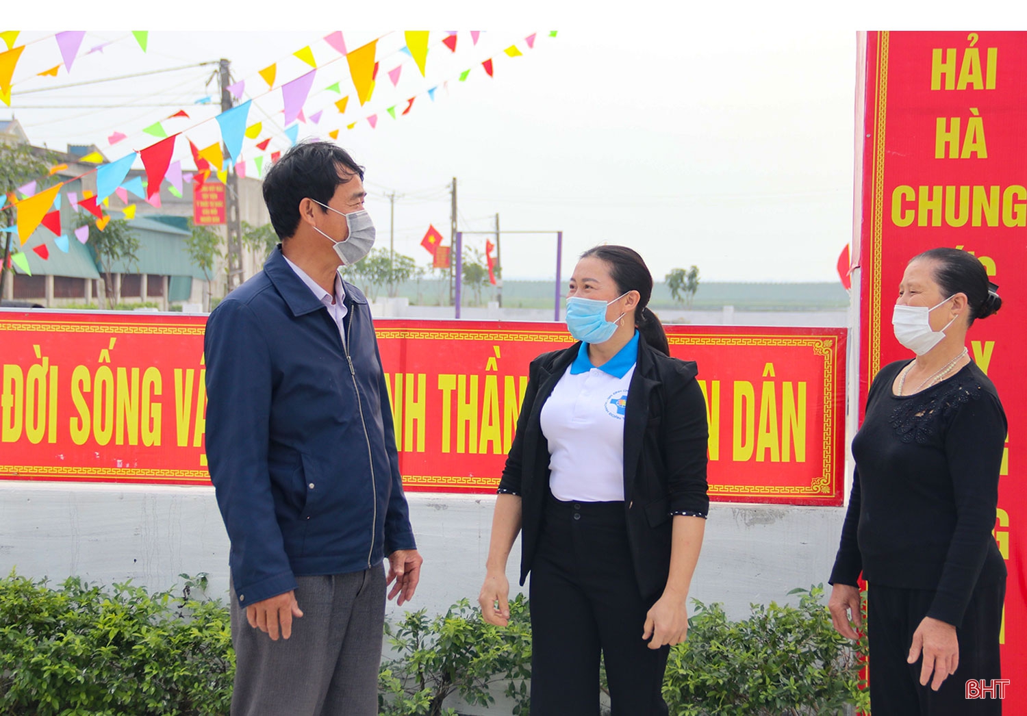 ­­­­­­­­­­­­­­­ Nữ trưởng thôn vùng giáo “thắp lửa” phong trào xây dựng nông thôn mới