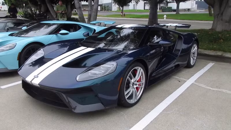 Khám phá màu sơn đặc biệt trị giá hơn 2 tỷ đồng của Ford GT