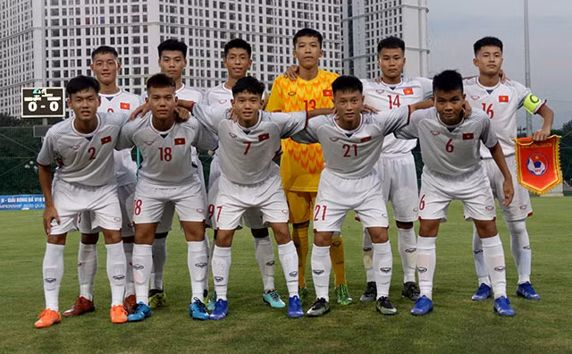 Cầu thủ người Hà Tĩnh của U16 Việt Nam được ví như “thần đồng” Văn Quyến