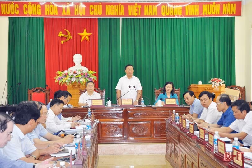 Ngày 16/9, Bí thư Tỉnh ủy, Chủ tịch UBND tỉnh Hà Tĩnh tiếp công dân định kỳ