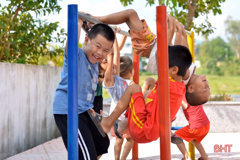 “Ngày chủ nhật xanh” sôi động của tuổi trẻ huyện Kỳ Anh